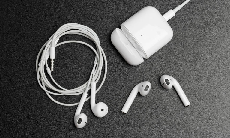 Pouvez-vous charger le boîtier de vos AirPods sans qu’ils soient à l’intérieur ?