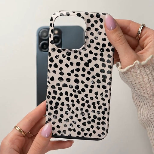 Coque pour iPhone 13 Tough Antichocs Modèle Almond Latte